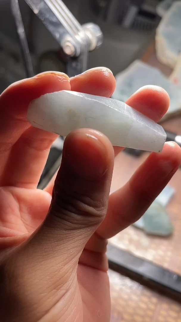 翡翠裸石天然缅甸A货翡翠