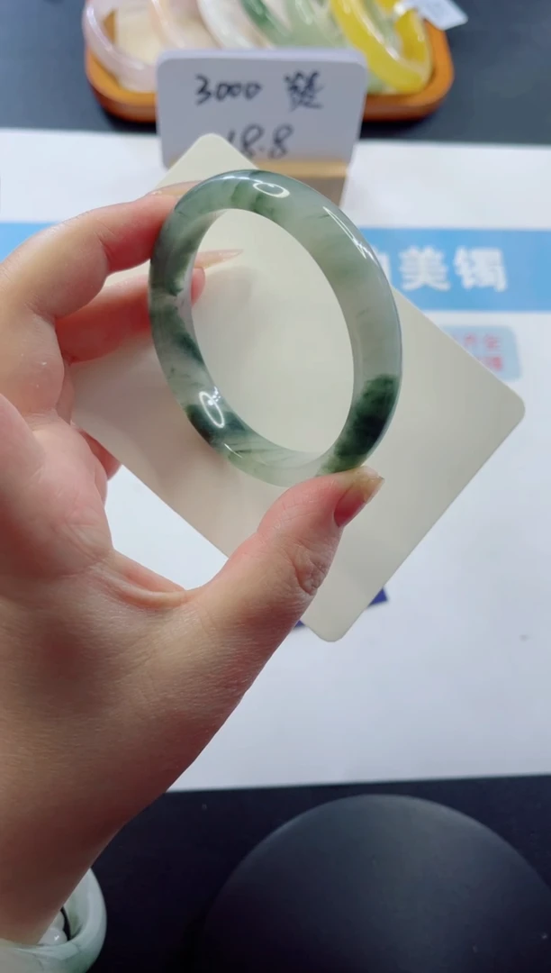 未镶嵌手镯石英质玉多样性发货A1