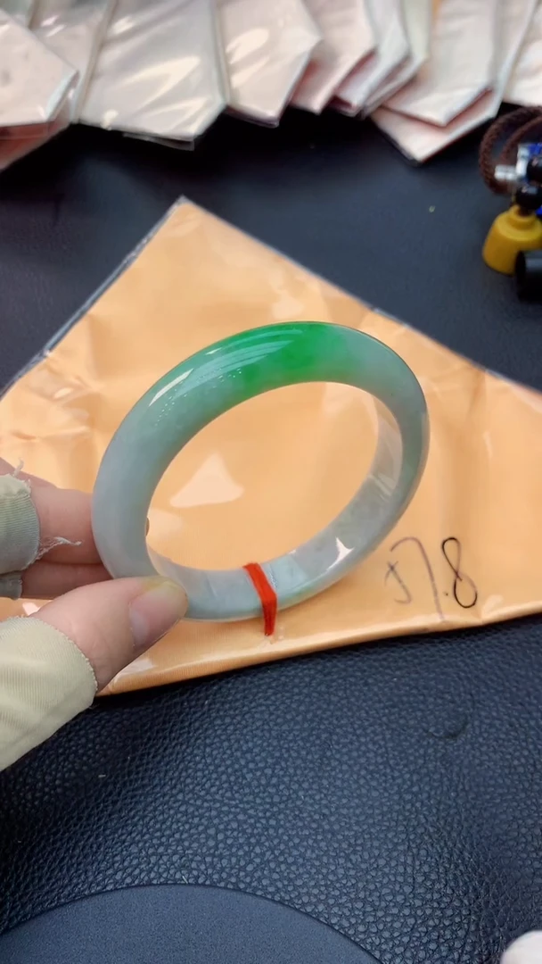 未镶嵌手镯翡翠0299229719