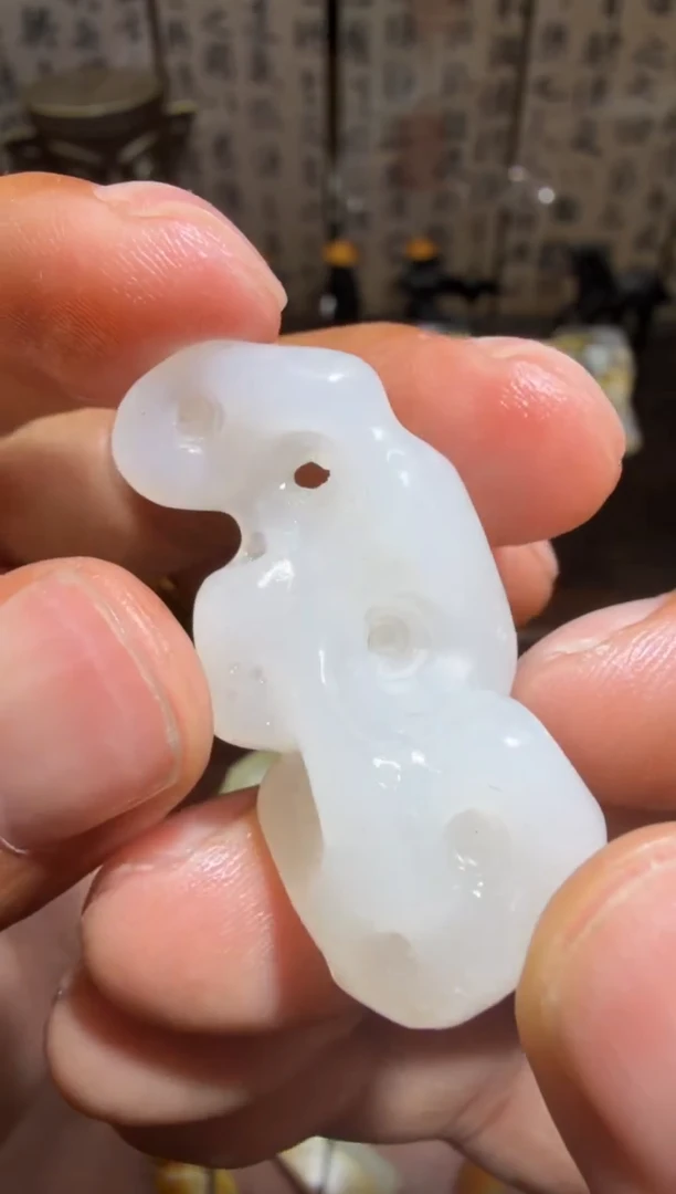 未镶嵌和田玉挂件1