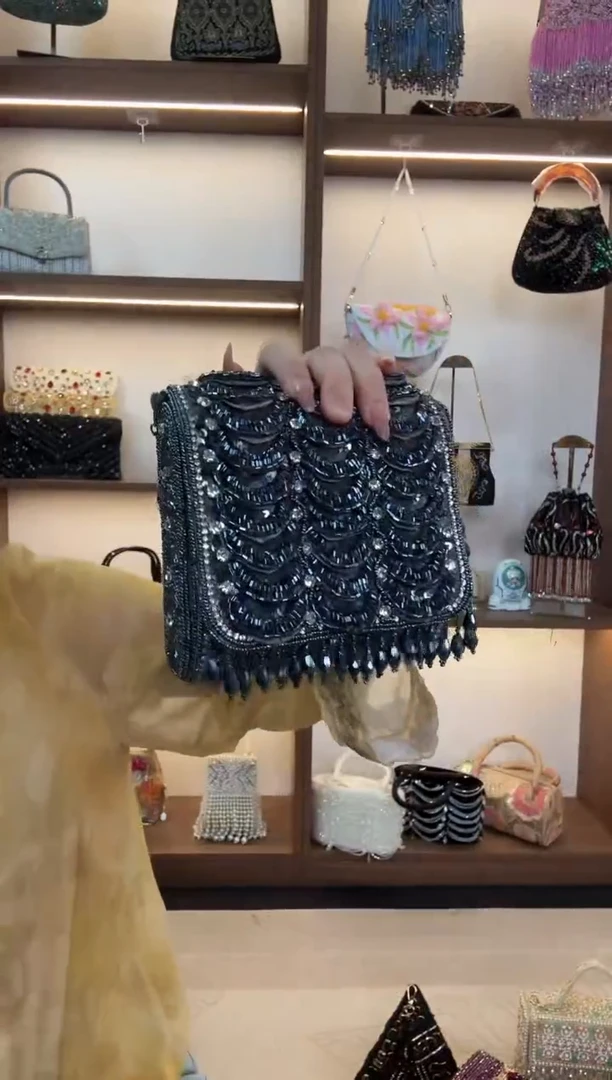 织物Fjss-666百格汇手工串珠包