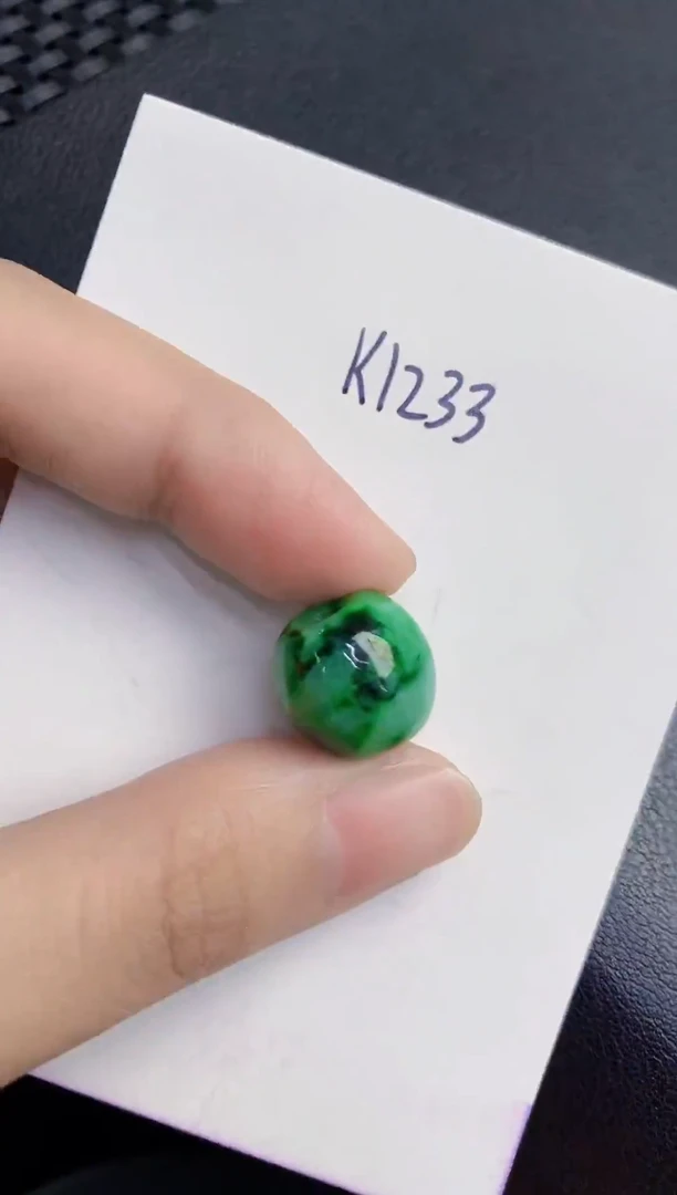 颈饰未镶嵌翡翠天然翡翠缅甸A货