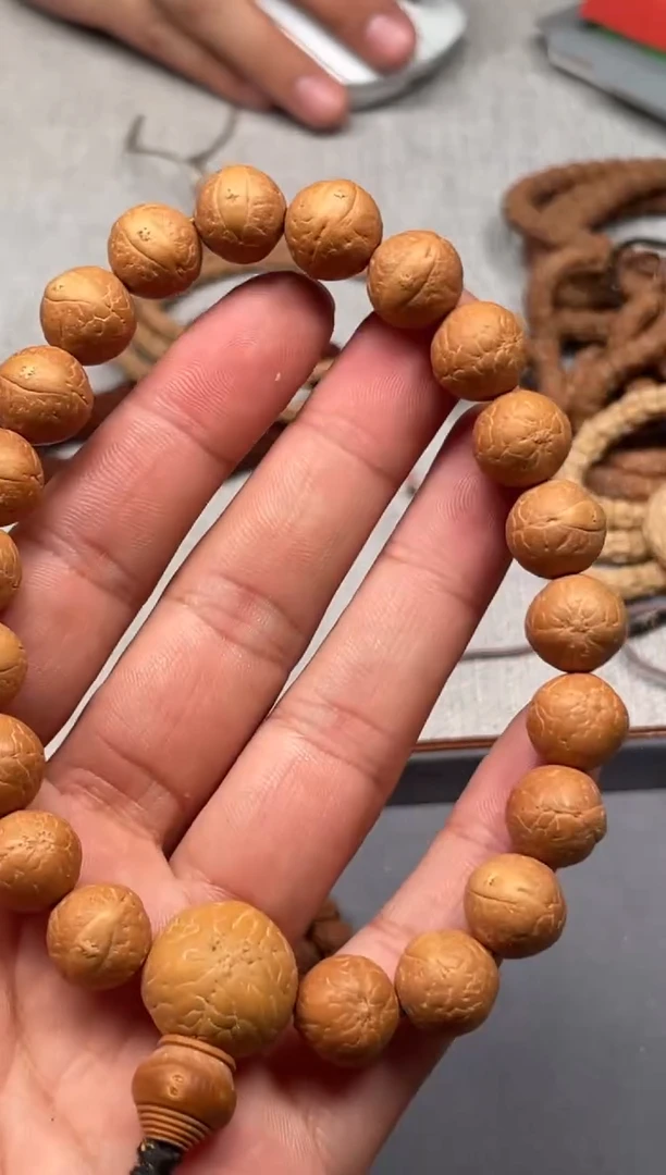 手串柏香籽/百香籽W***B凤眼31