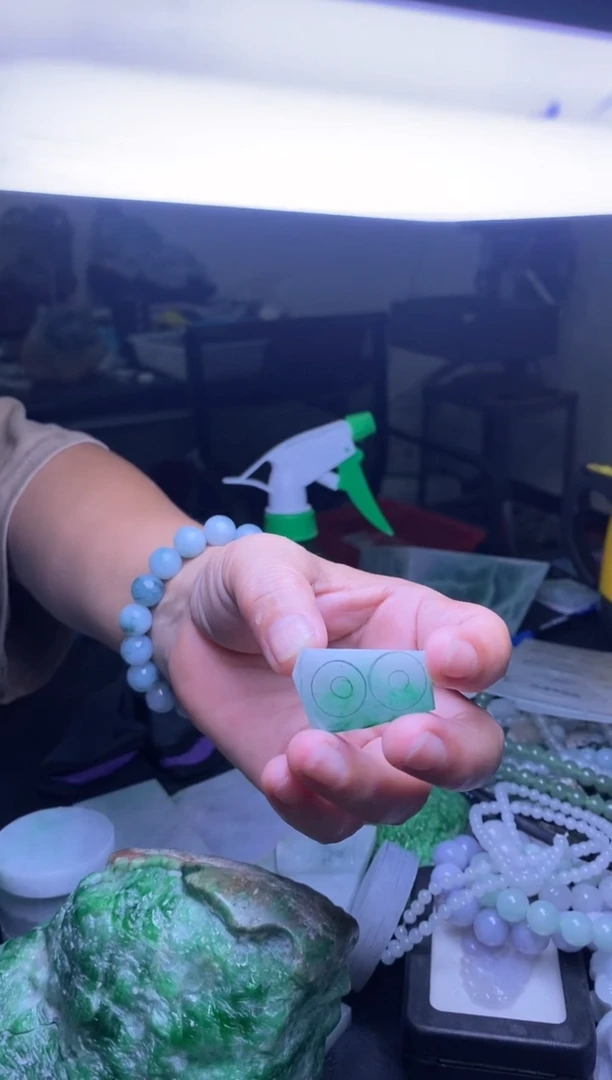 定制翡翠未镶嵌 包工