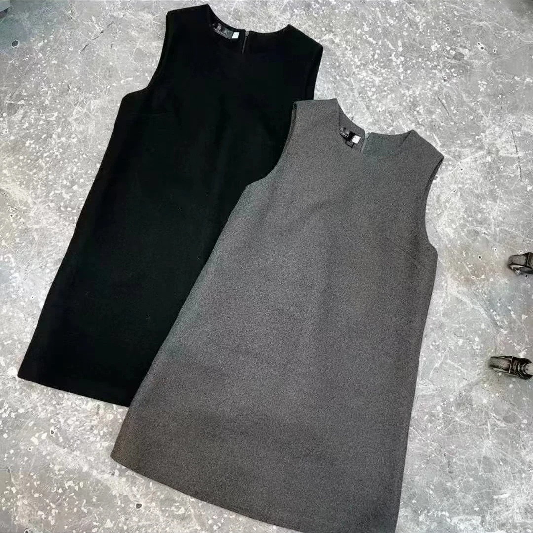 新款毛呢连衣裙 时尚百搭