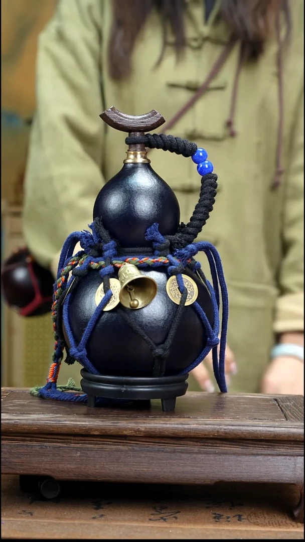 YY101复古网兜款大漆天然酒葫芦（一物一拍）