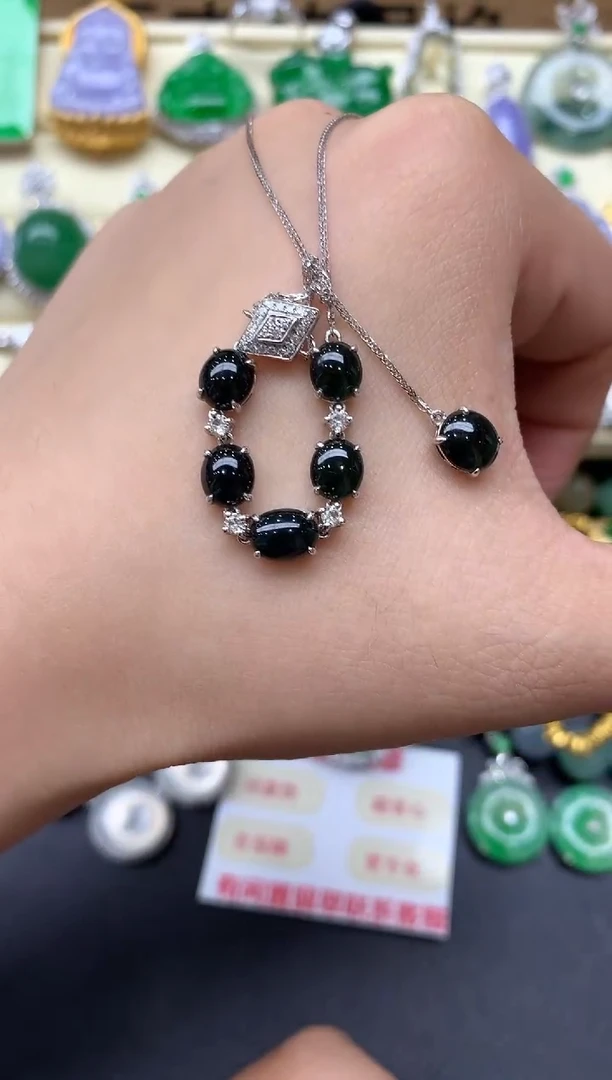 颈饰18K金镶嵌翡翠345-中国好珍宝