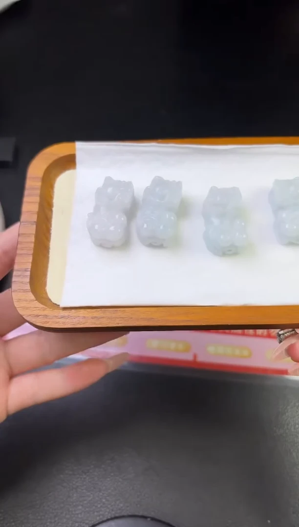 【闪购商品】翡翠挂件未镶嵌多样性发一件CH02