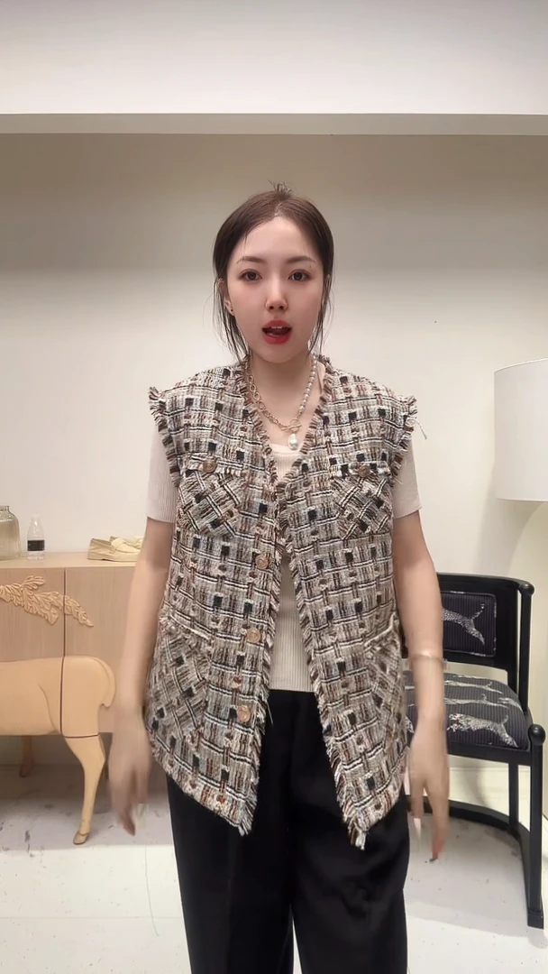 小香风经典轻奢马甲