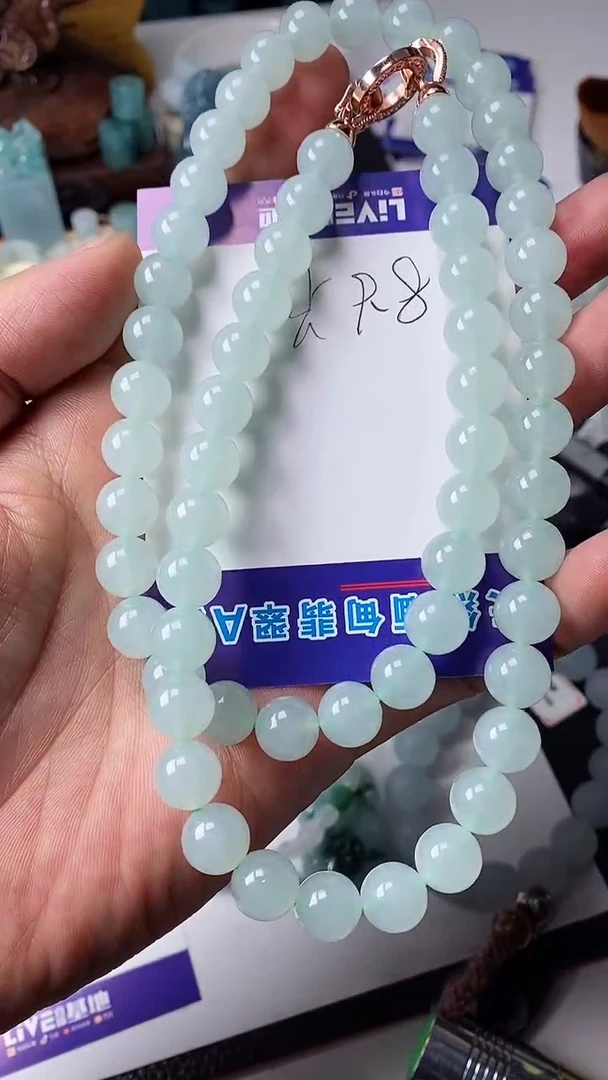 翡翠未镶嵌颈饰珠链