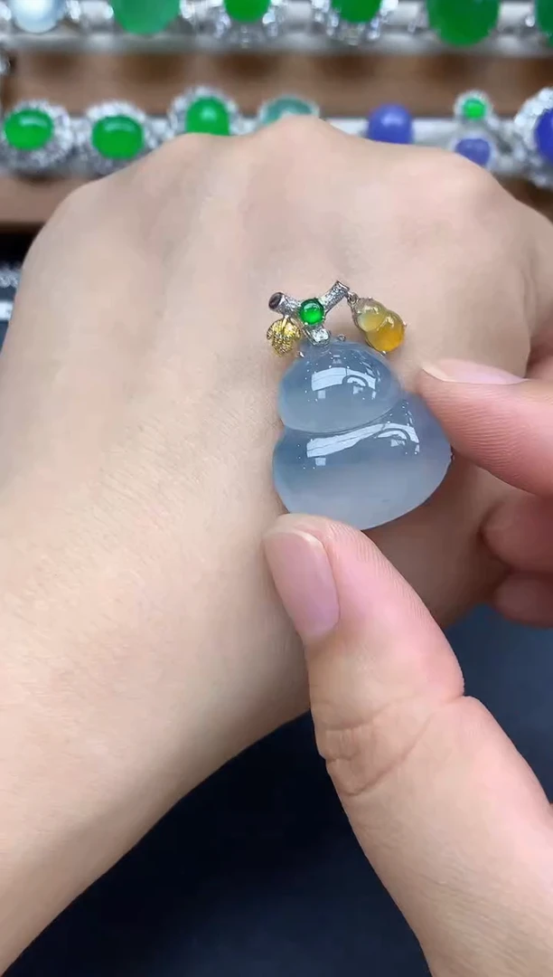 颈饰18K金镶嵌翡翠522-中国好珍宝