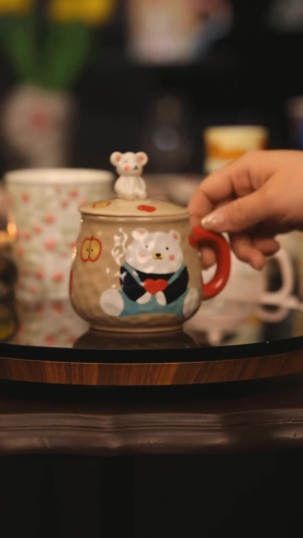 【闪购商品】摆件景德镇釉下彩绘设计师款陶瓷
