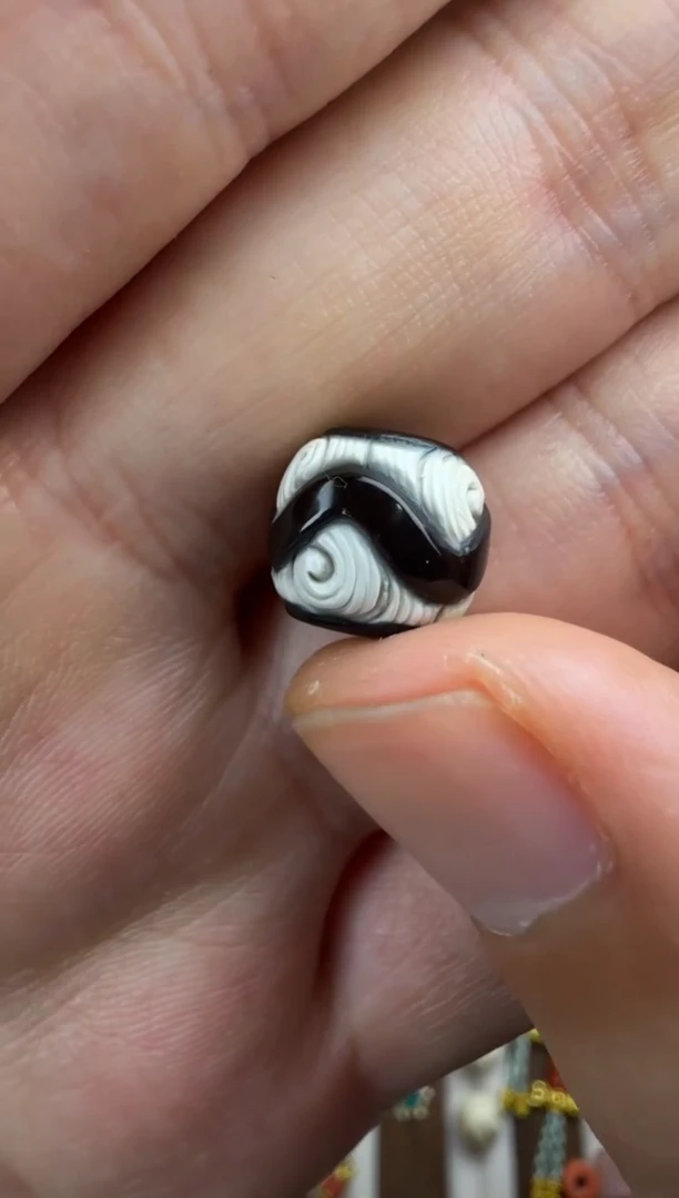 玛瑙/玉髓颈饰未镶嵌珠改雕刻配饰