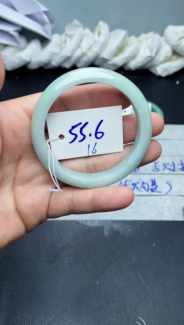 未镶嵌手镯翡翠16