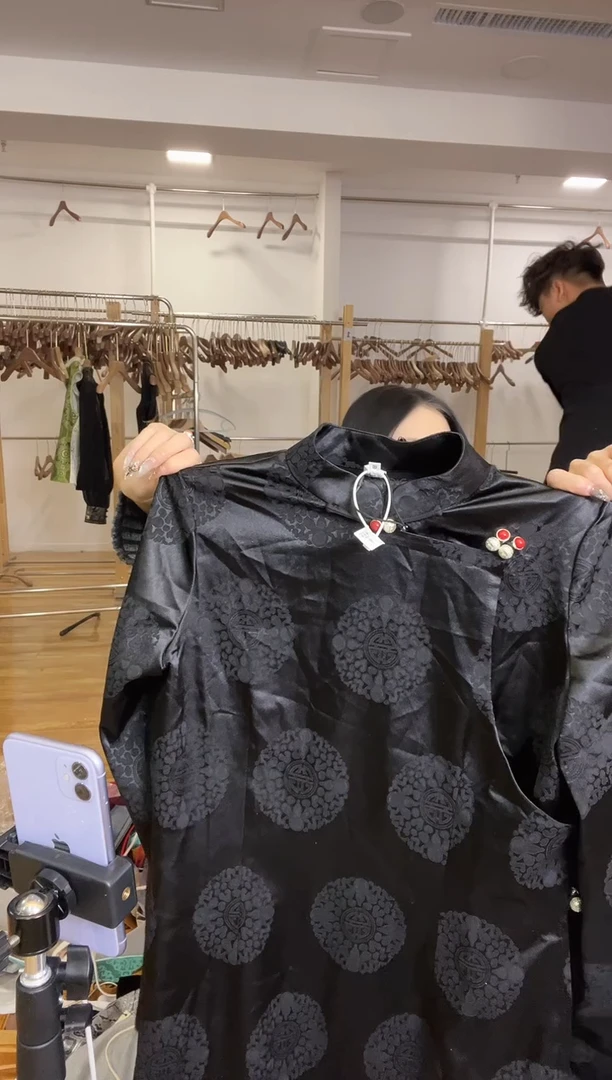 M码      110斤  无腰带