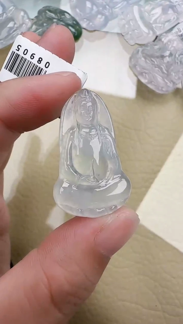翡翠未镶嵌颈饰缅甸翡翠a货