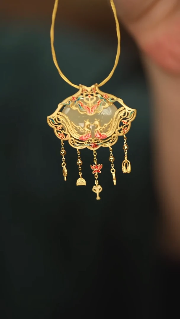 【闪购商品】和田玉吊坠(赠链)银S925镶嵌新款