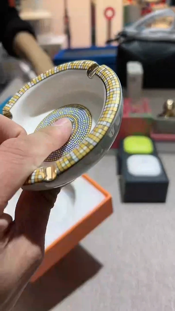 【闪购商品】瓷片正品保真，清库存