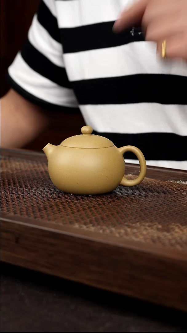 茶壶紫砂黄金段西施