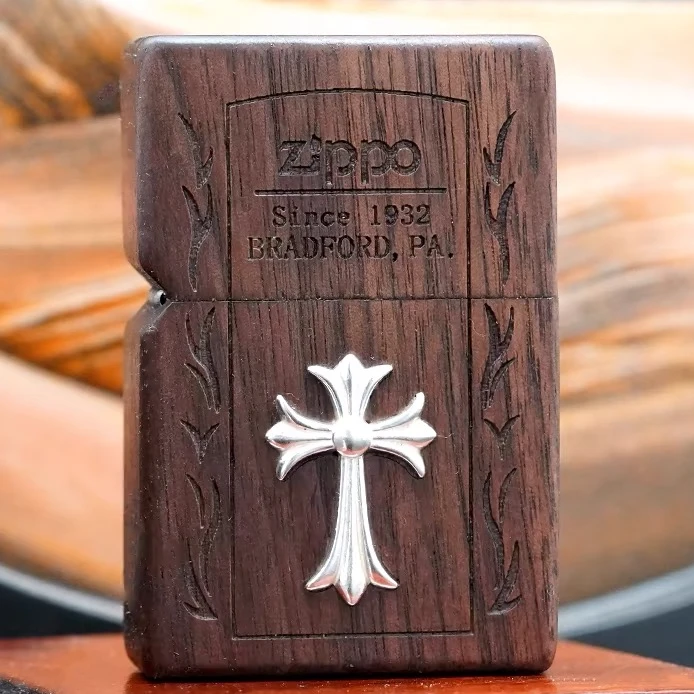 【CC】zippo打火机正品北美胡桃木925银贴章克罗心送礼收藏款DY9913