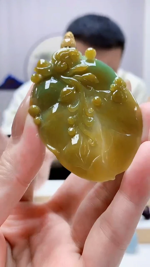 未镶嵌定制翡翠4898MM-毛货挂件12