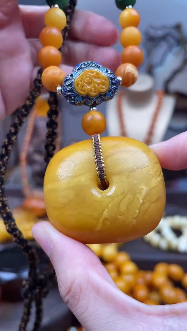 裸石琥珀未镶嵌首饰 假1赔4 （多样性发货1件