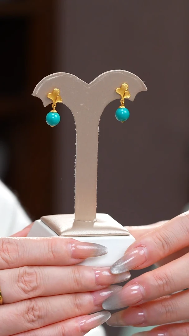 未镶嵌绿松石耳坠1