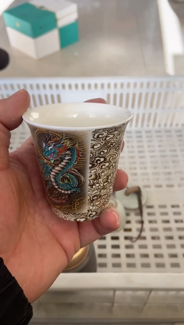 杯无运费险有瑕疵的摄影的产品有使用过的痕迹有点脏介意勿拍