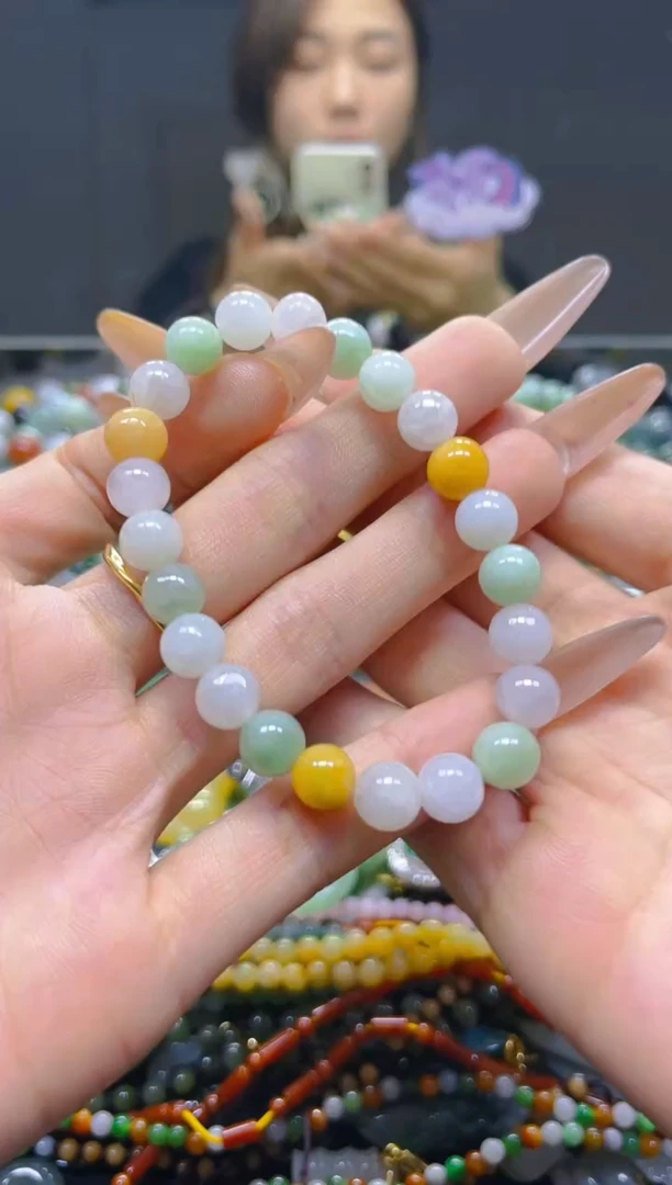 翡翠未镶嵌颈饰8MM/G/翡翠A货，一件也是批发价