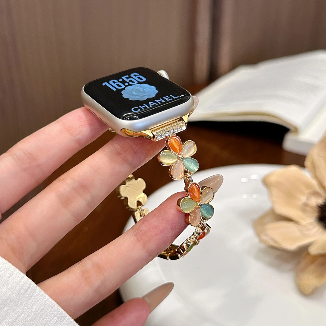 适用苹果Applewatchs10手表带iWatch9幻彩五瓣花金属腕带8高级765