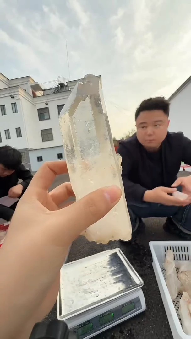 未镶嵌珠宝半成品水晶B027