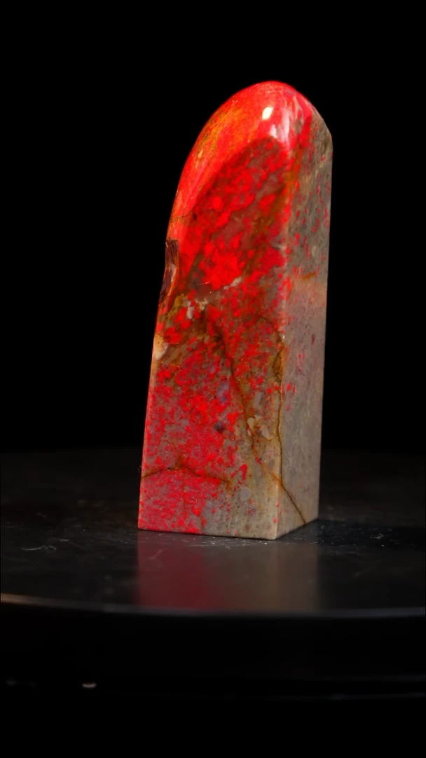 鸡血石精品田黄鸡血石