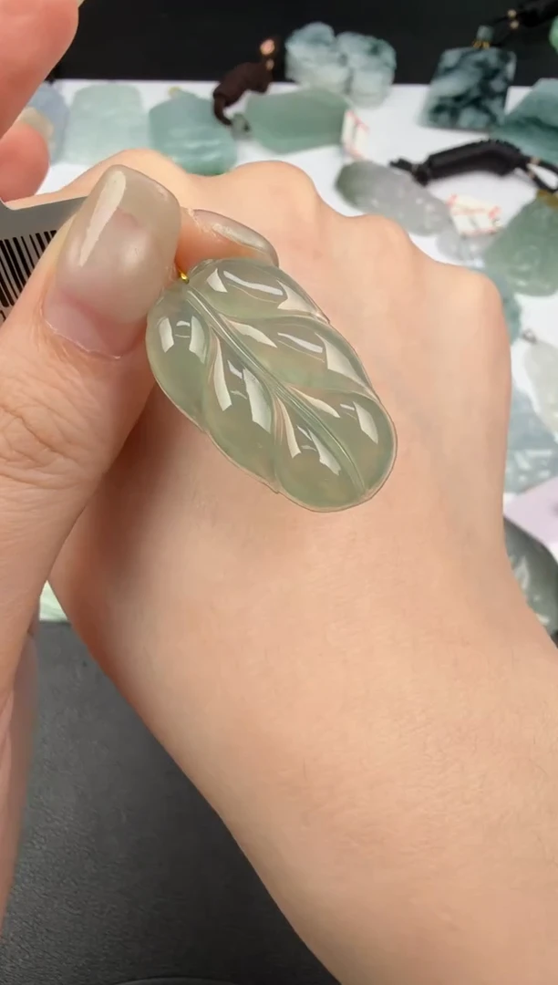 吊坠(不含链)未镶嵌翡翠-207翡翠饰品