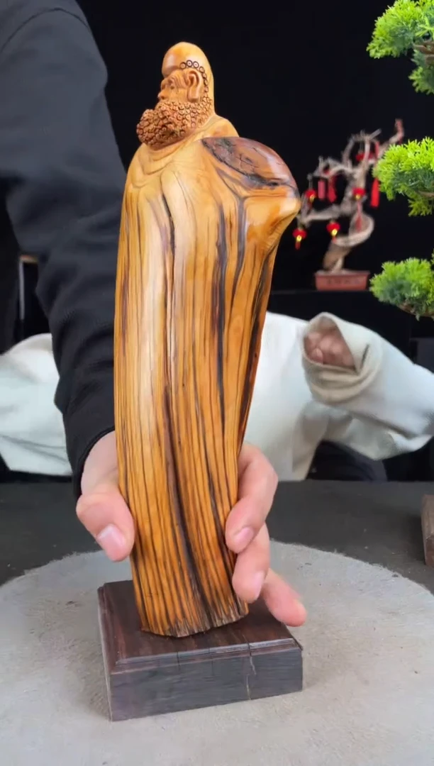 【闪购商品】柏木（崖柏）其他手工摆件,先抢先得!