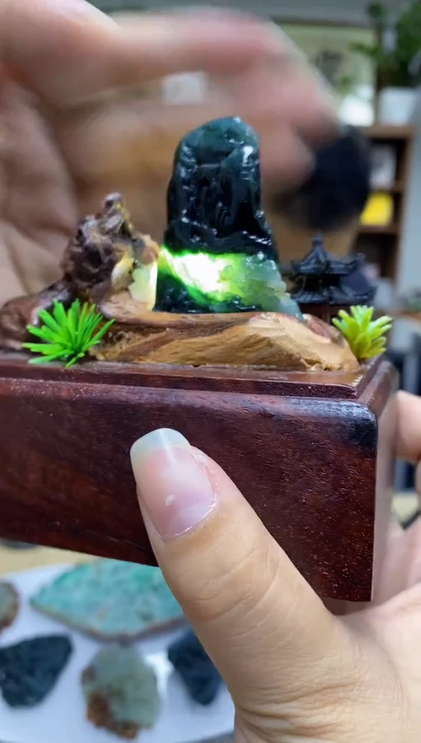 未镶嵌定制翡翠摆件