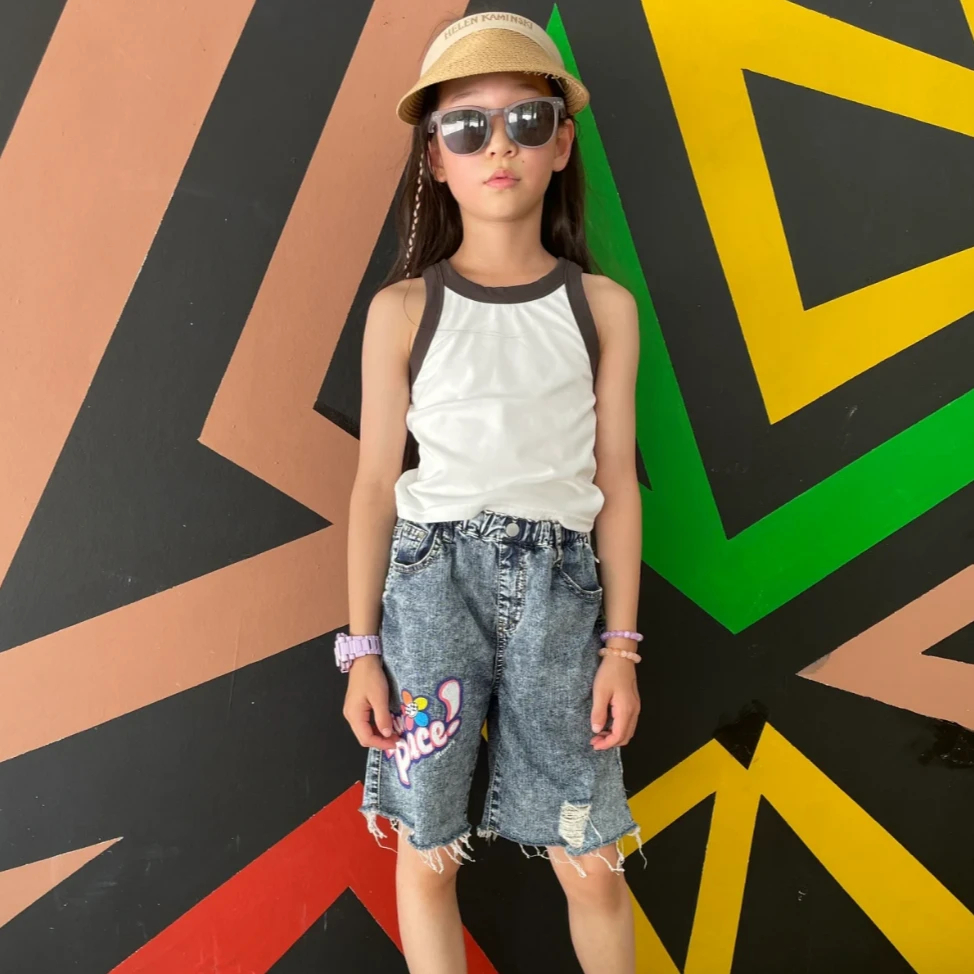 369【36556】合身5分直筒牛仔裤F2HBM236556