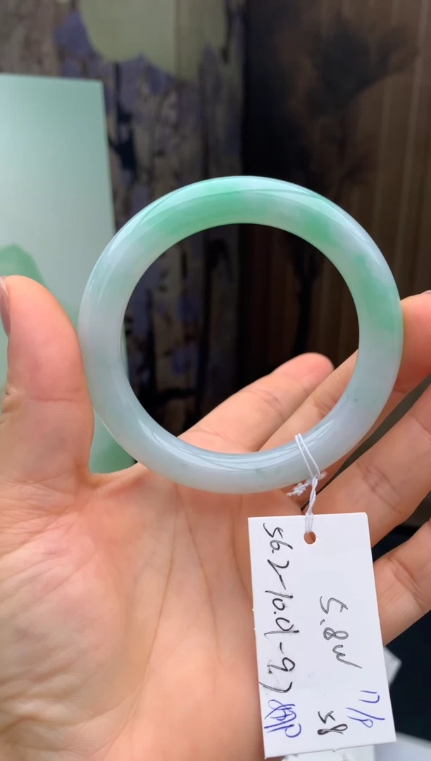 未镶嵌手镯翡翠34