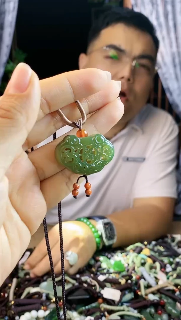 和田玉未镶嵌挂件多样性发货拍一发一