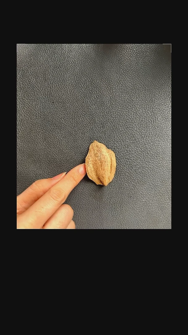 龙*香港虎斑棋沉香3.8克