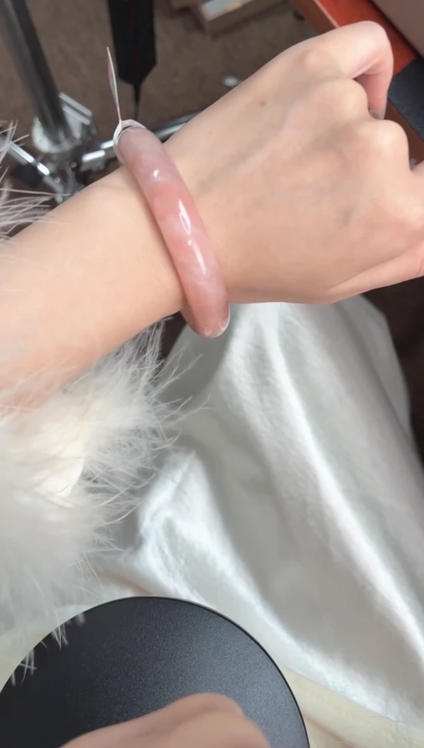 未镶嵌手镯石英质玉桃花酿22-圈口58-236