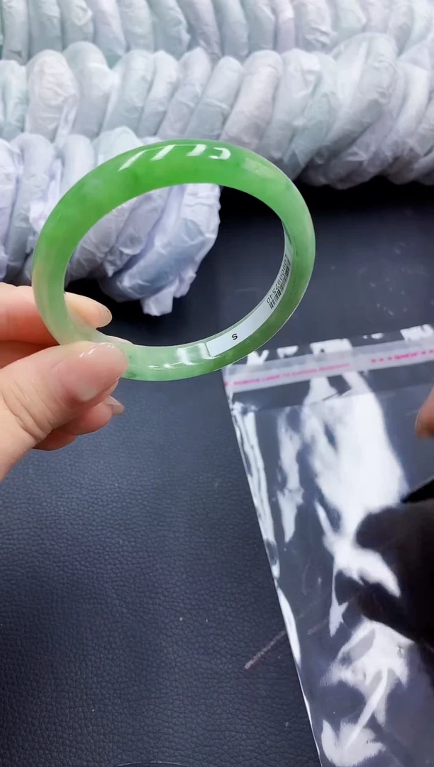 锦纶非金属缅风高冰美人手镯38