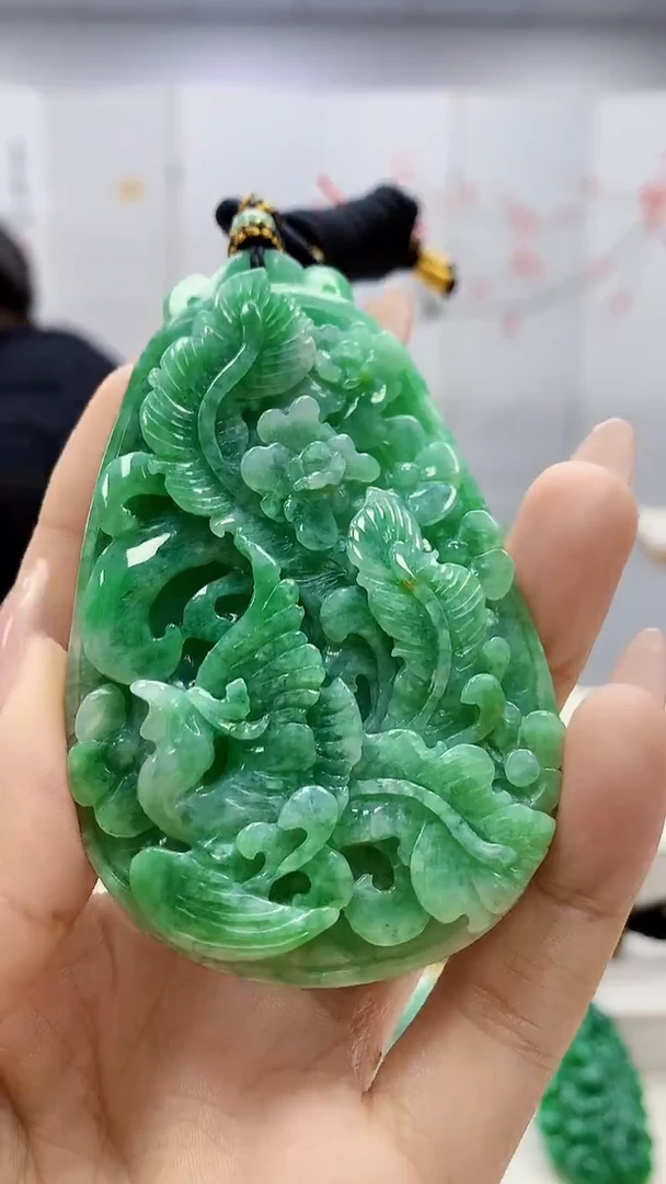 未镶嵌定制翡翠5060ty-毛货挂件