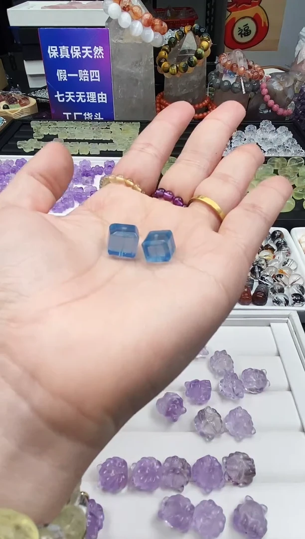 【闪购商品】海蓝宝石颈饰未镶嵌80a多样性发其一/2.9/1个