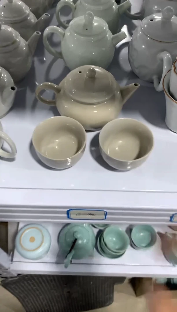 茶壶、盖碗、主人杯、客杯（轻轻微瑕介意勿拍）
