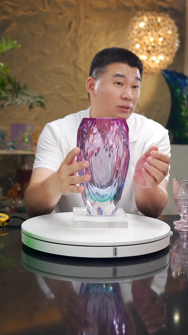 手工艺品琉璃福利金红蓝切面花瓶