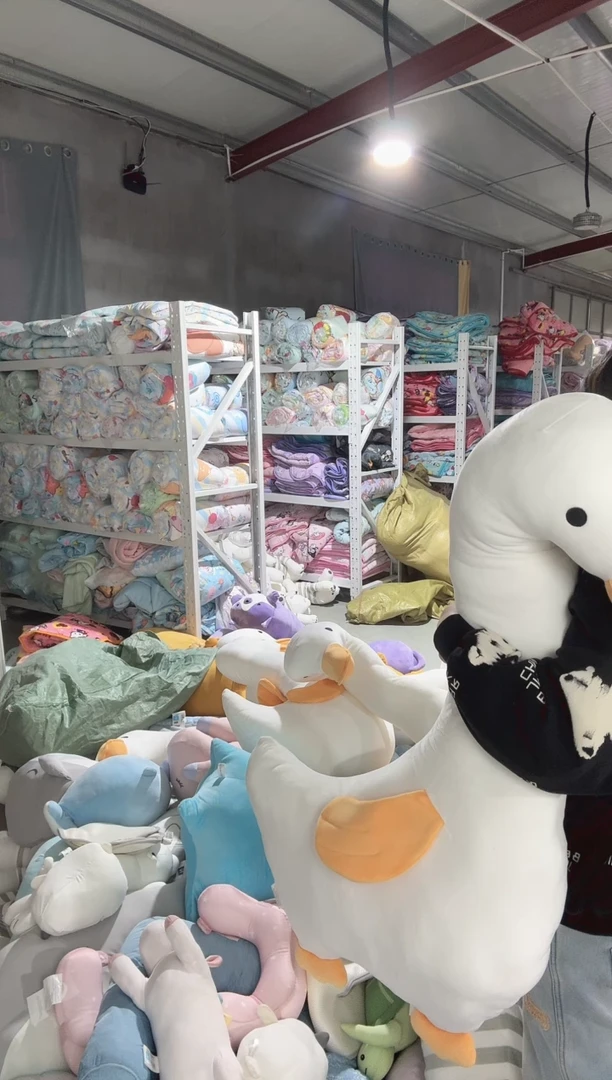 60号  瑕疵     玩偶绒大鹅