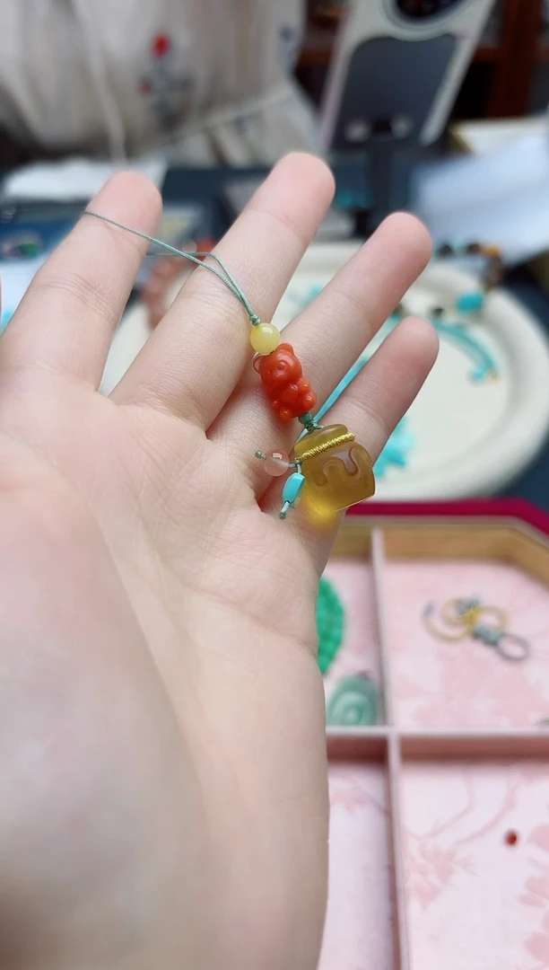 未镶嵌琥珀裸石蜜蜡蜜罐挂件*1 YX