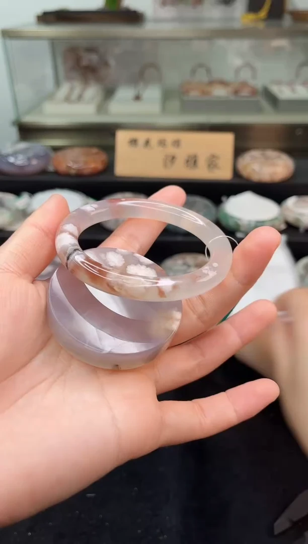 未镶嵌手镯石英质玉56圈口（赠品镯心）642425