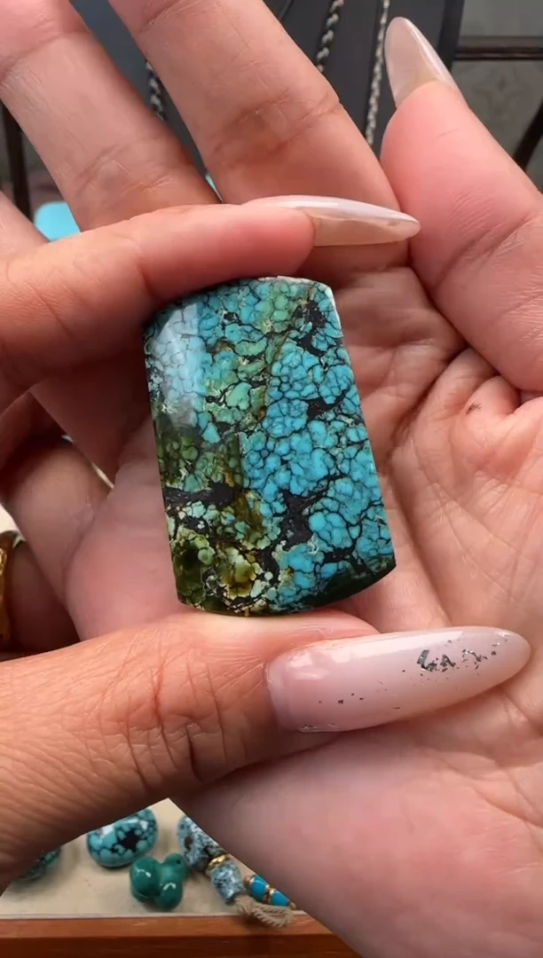 未镶嵌绿松石珠宝奇石绿松石