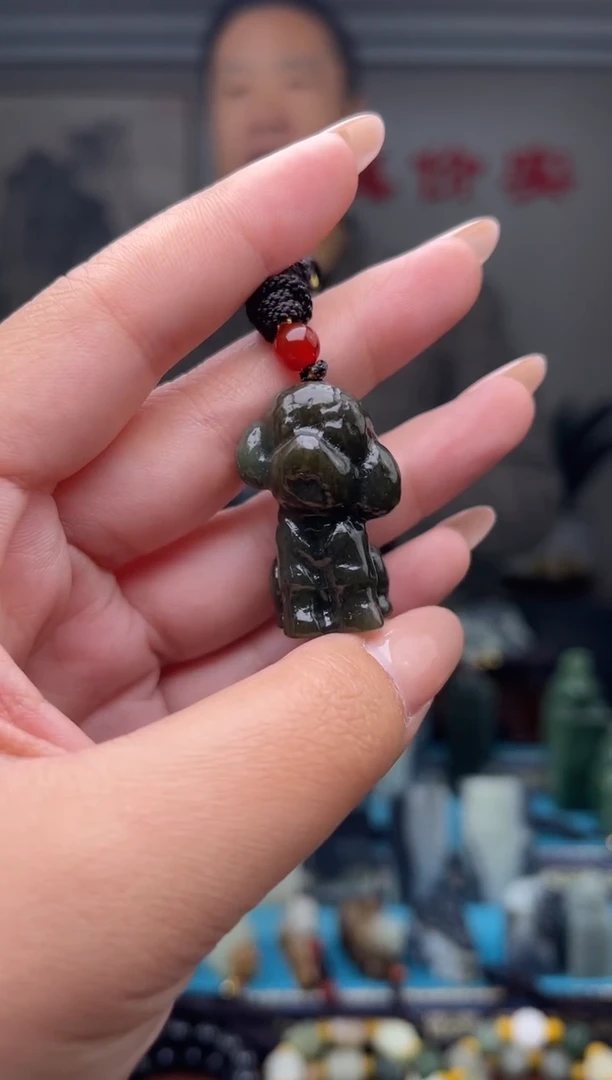 未镶嵌和田玉挂件1